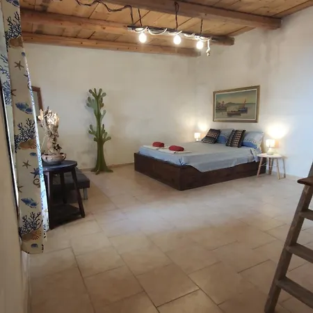 בית אירוח Amelie House