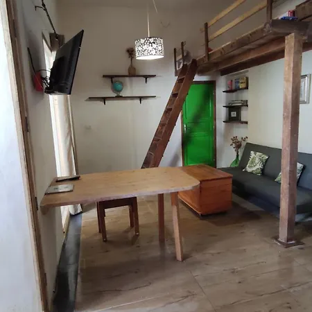 Amelie House Homestay Marsala