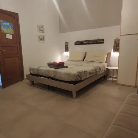 בית אירוח Amelie House