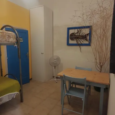 בית אירוח Amelie House *